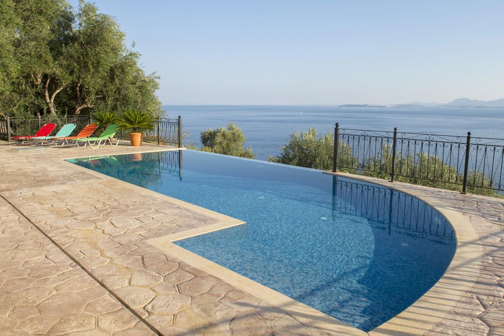 Daniella With Private Pool *
